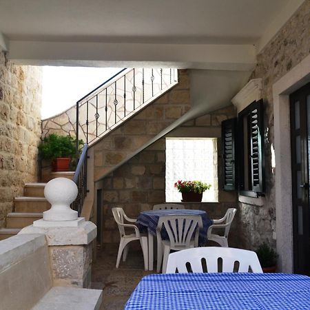 Lanterna Apartments Котор Екстериор снимка