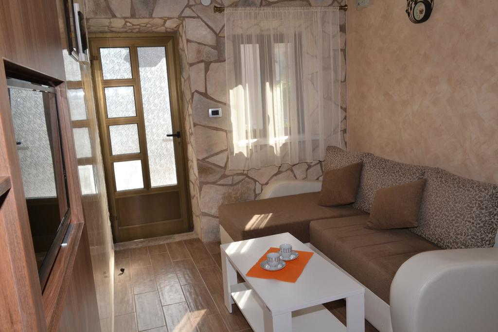 Lanterna Apartments Котор Екстериор снимка