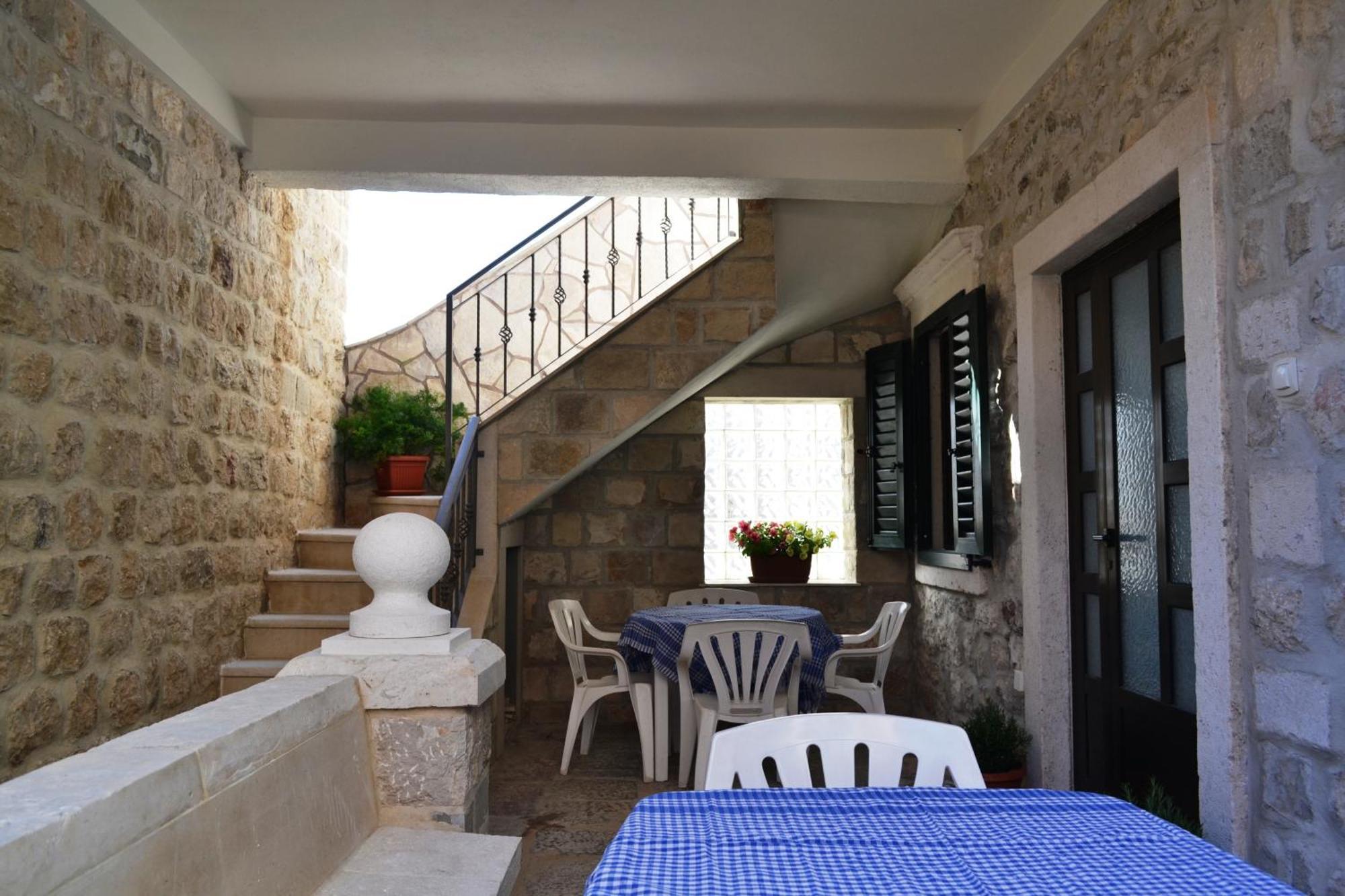 Lanterna Apartments Котор Екстериор снимка