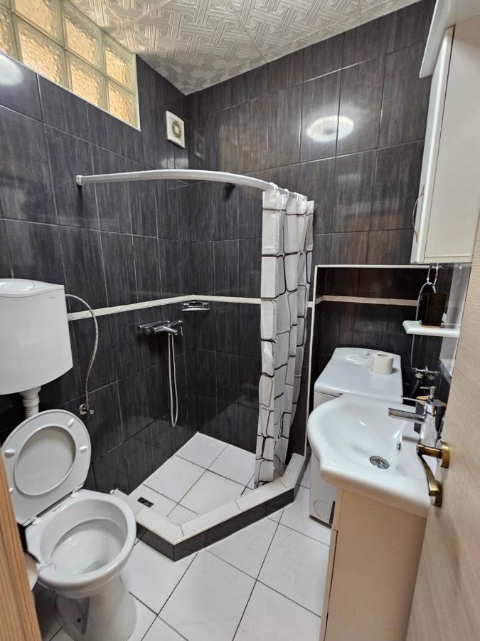 Lanterna Apartments Котор Екстериор снимка