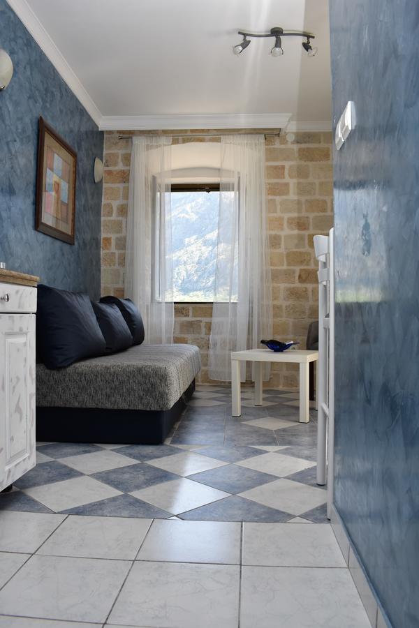 Lanterna Apartments Котор Екстериор снимка